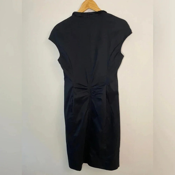 Luisa Cerano Ruched Black Short Sleeve Cocktail Midi Dress - Picture 5 of 8